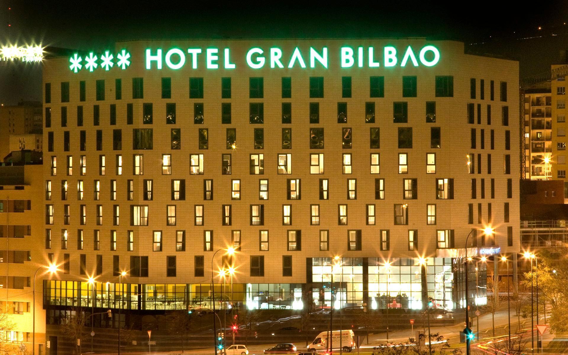 ホテル グラン ビルバオ エクステリア 写真
